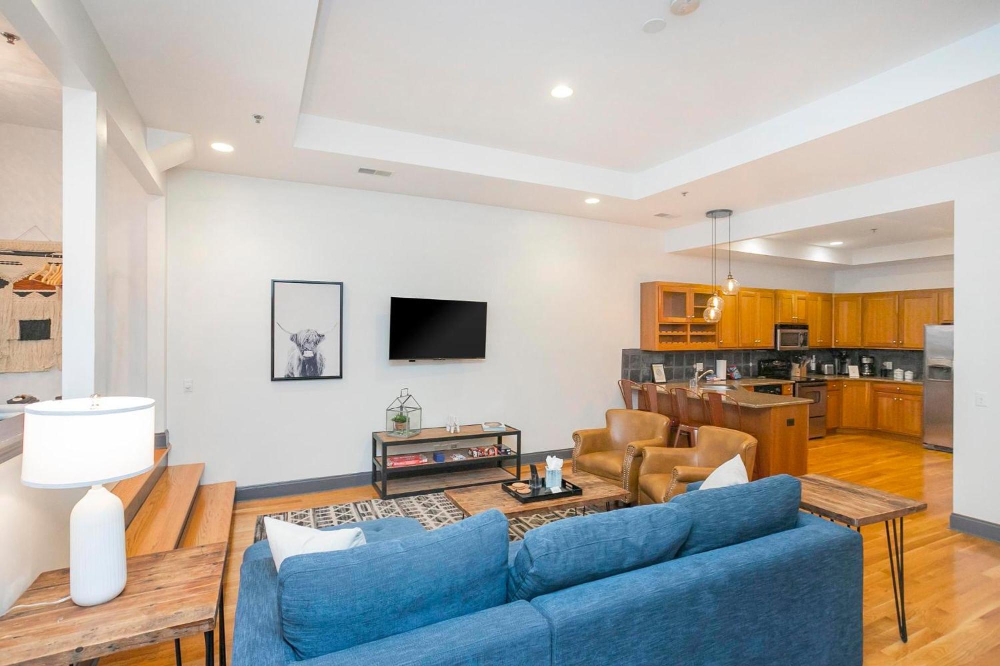 Loft Literally On Broadway Live Music & Bars Нашвил Екстериор снимка