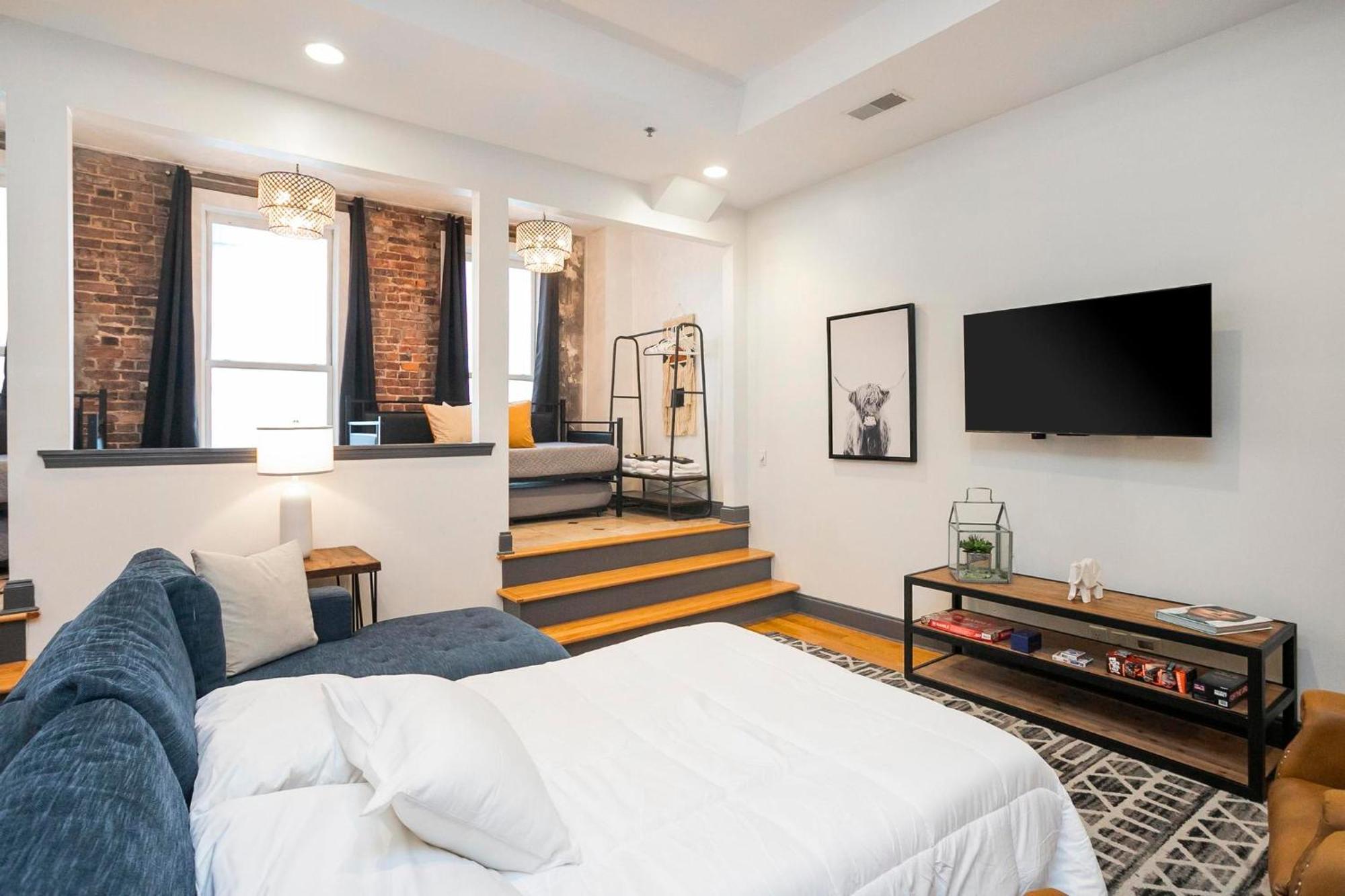 Loft Literally On Broadway Live Music & Bars Нашвил Екстериор снимка