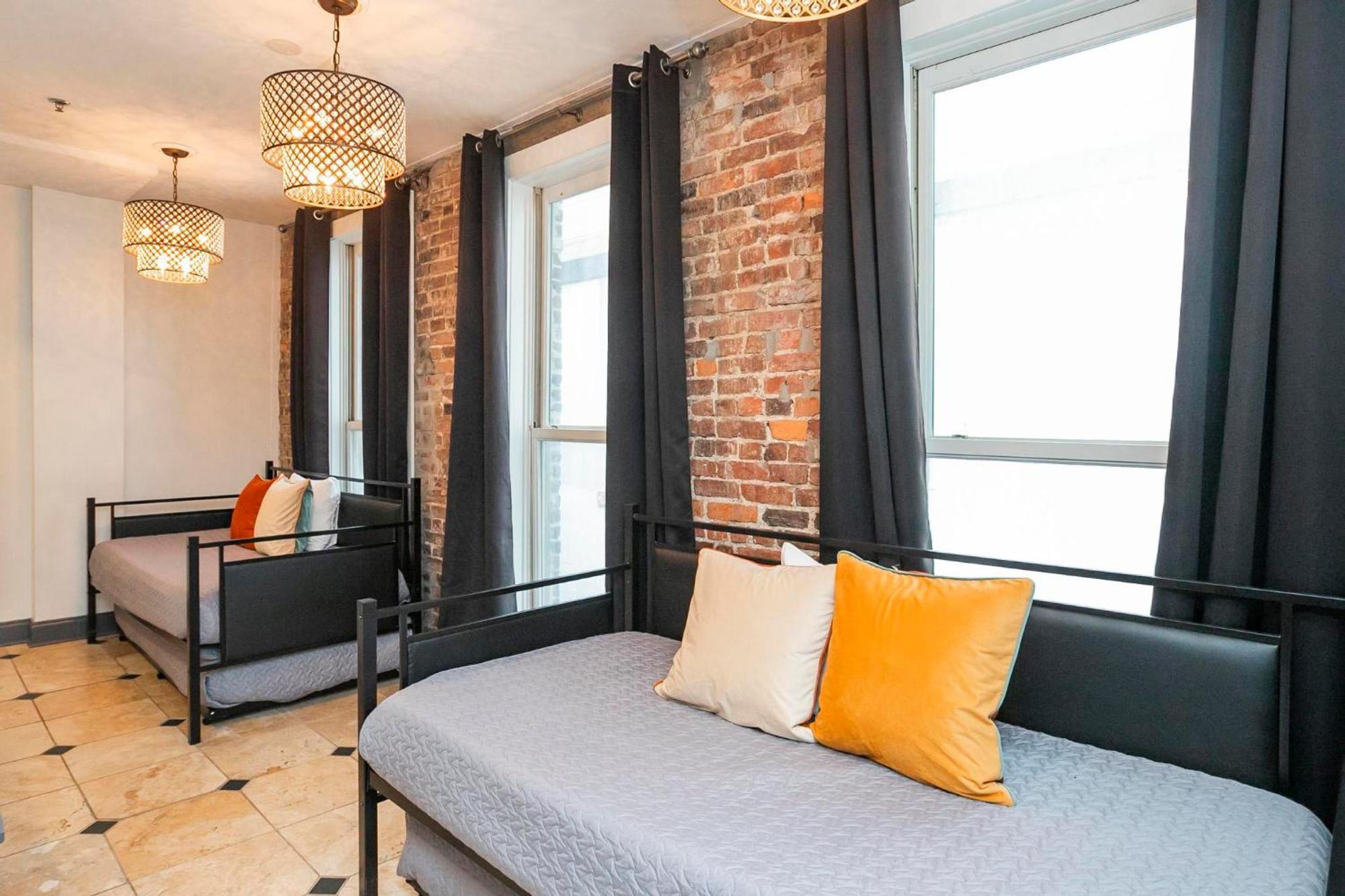 Loft Literally On Broadway Live Music & Bars Нашвил Екстериор снимка